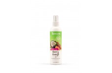 TropiClean Berry Breeze Deodorizing Spray for Dogs 8 fl. oz